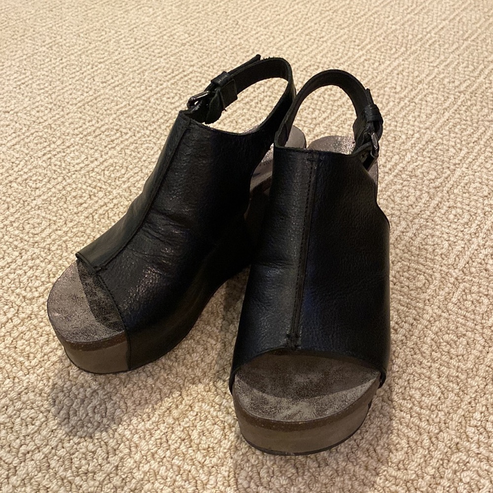 EUC OTBT Black Jaunt Wedge Platform Sandals - Size 9  Orig $140